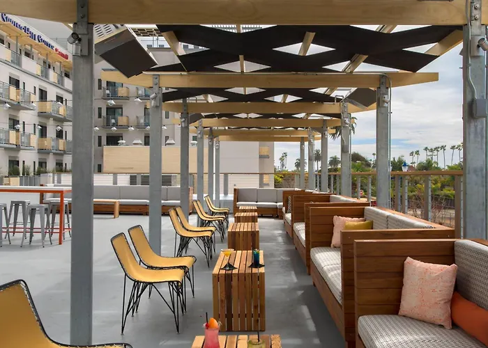 Springhill Suites By Marriott Oceanside Beach